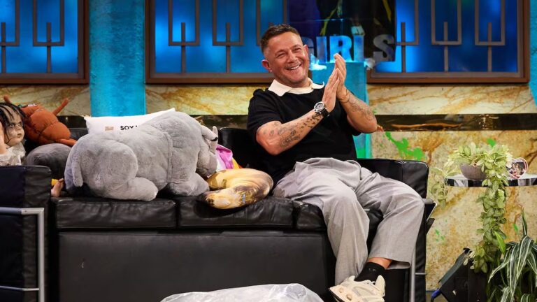 Alejandro Sanz dice: «Pasaba 16 horas al día en el Estudio y no había fin» | Gente