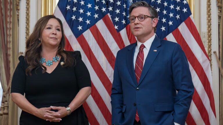 Cámara de Representantes aprueba poner fin al cierre más largo en la historia de Estados Unidos | Universal