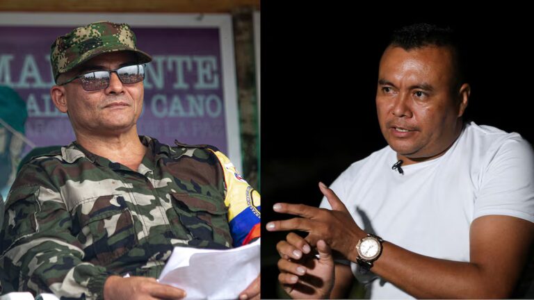 En plena batalla entre los escollos, Petrons habla con Carcecá y Mortsco