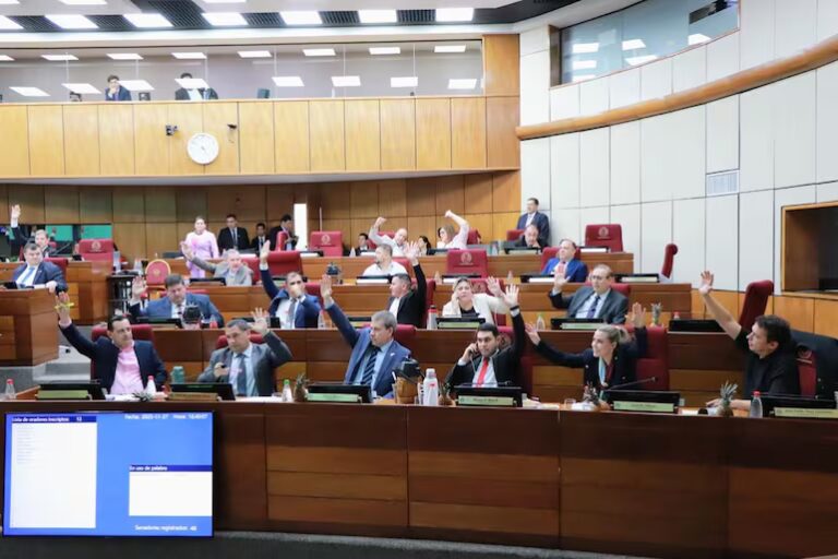 PGN 2026: En medio de tenso debate, Senadores aprobó en general el presupuesto con modificaciones