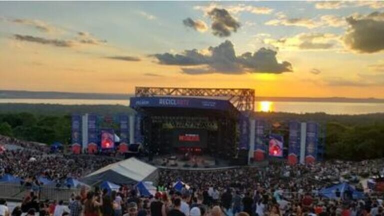 San Bernardino: intendente no se presentó hoy y se niega a firmar contratos con bares del Anfiteatro