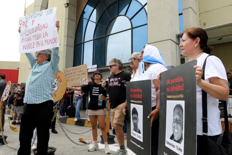 16 militares ecuatorianos fueron condenados a 34 años de prisión por la desaparición de cuatro niños
