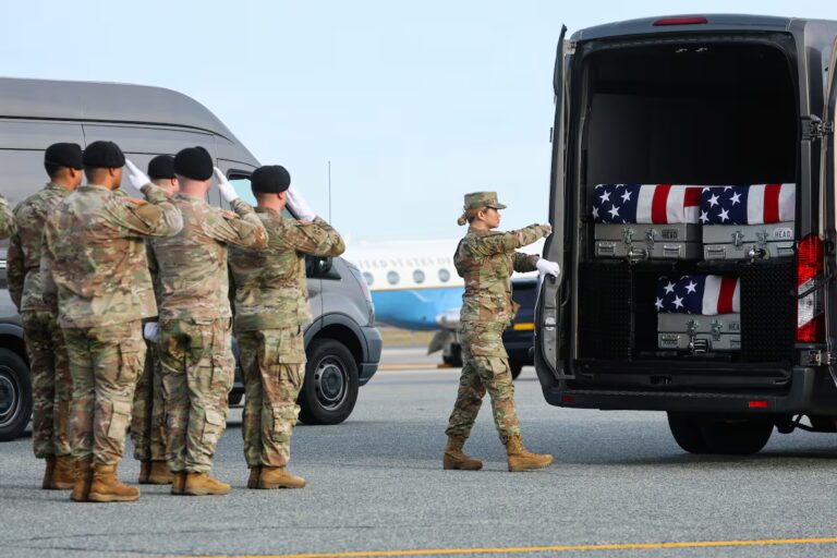 Estados Unidos lanza una «ofensiva masiva» contra ISIS en Siria tras un ataque a sus fuerzas durante el fin de semana | Países