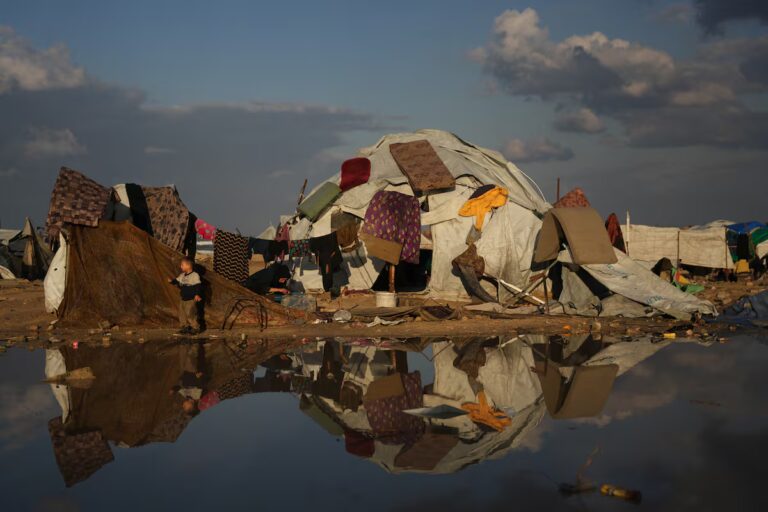 Los habitantes de Gaza, en el limbo de un alto el fuego que no ha cambiado sus vidas | Países