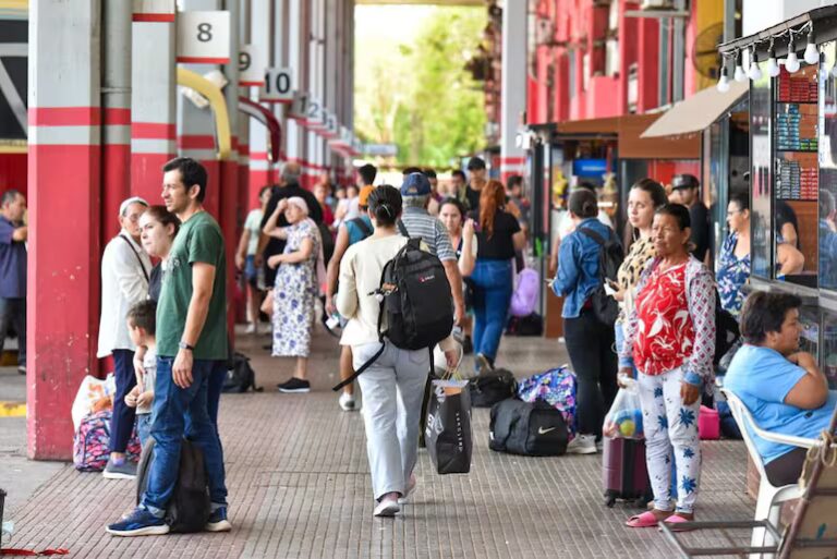 Operativo Caacupé: más de 116.600 pasajeros ya partieron desde Asunción