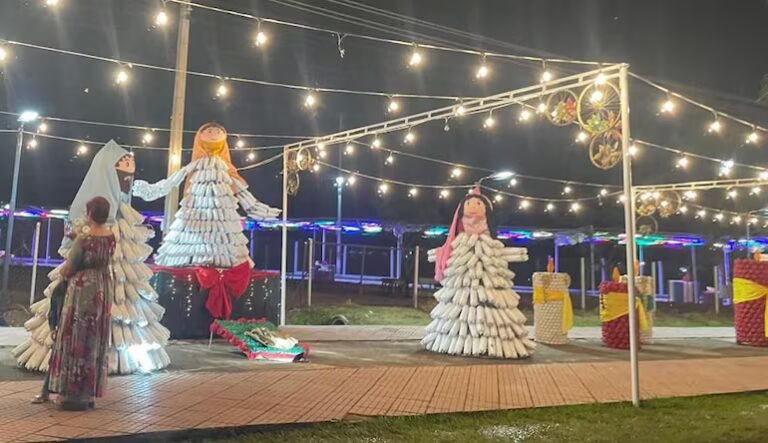 Pesebre ecológico de Isla Pucú ilumina el paseo central y transmite conciencia ambiental