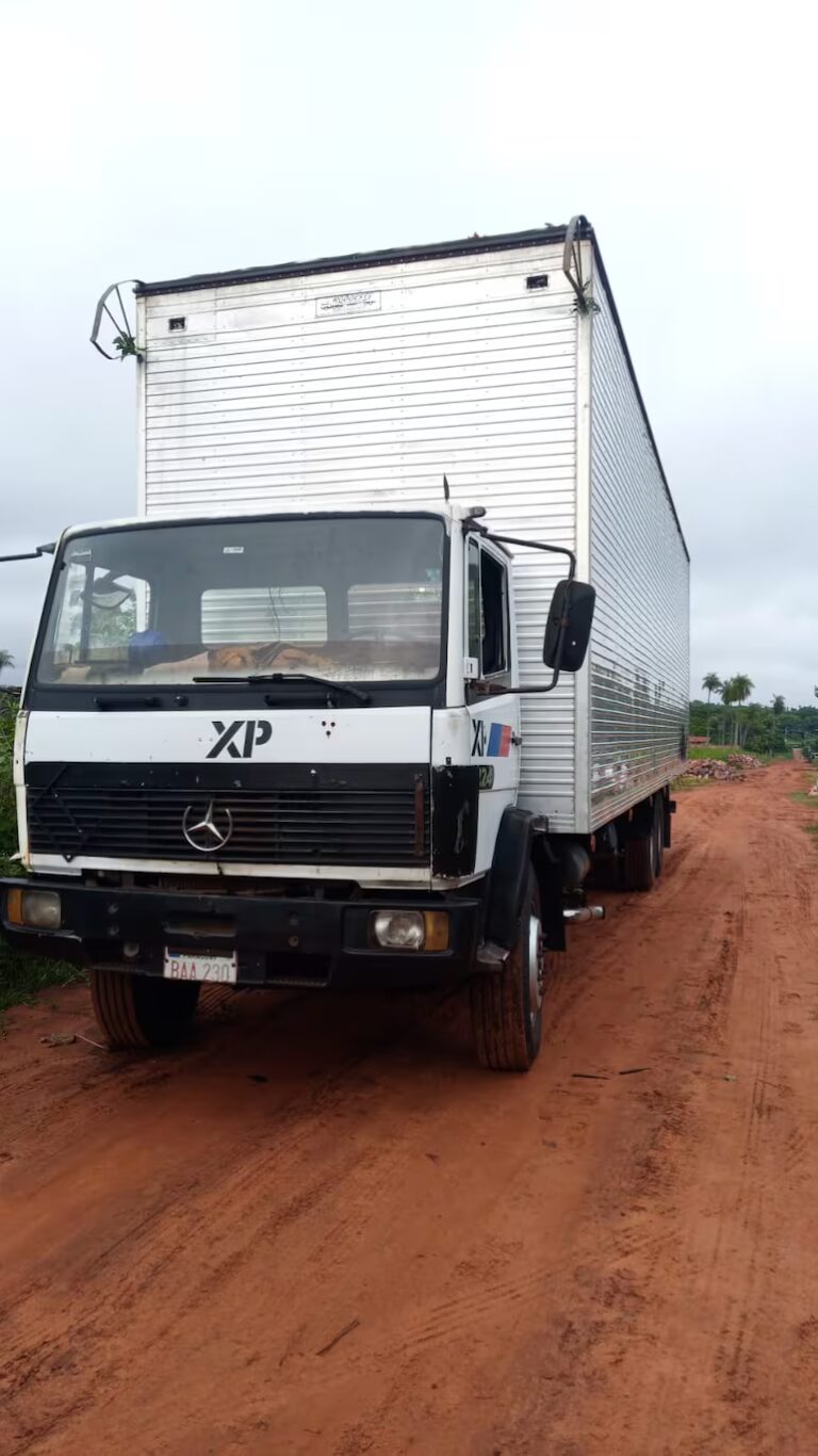 Piratas del asfalto roban camión cargado con calzados en Ypacaraí