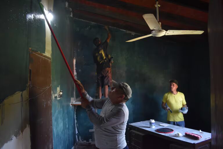 Solidaridad vecinal impulsa mejoras en la Subcomisaría de San José Mí