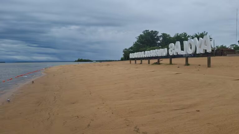 Video: Navidad pasada por agua reduce la actividad en Ayolas