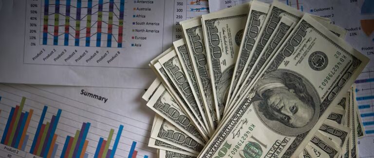 Depósitos públicos en ueno crecieron 130% en guaraníes y 235% en dólares