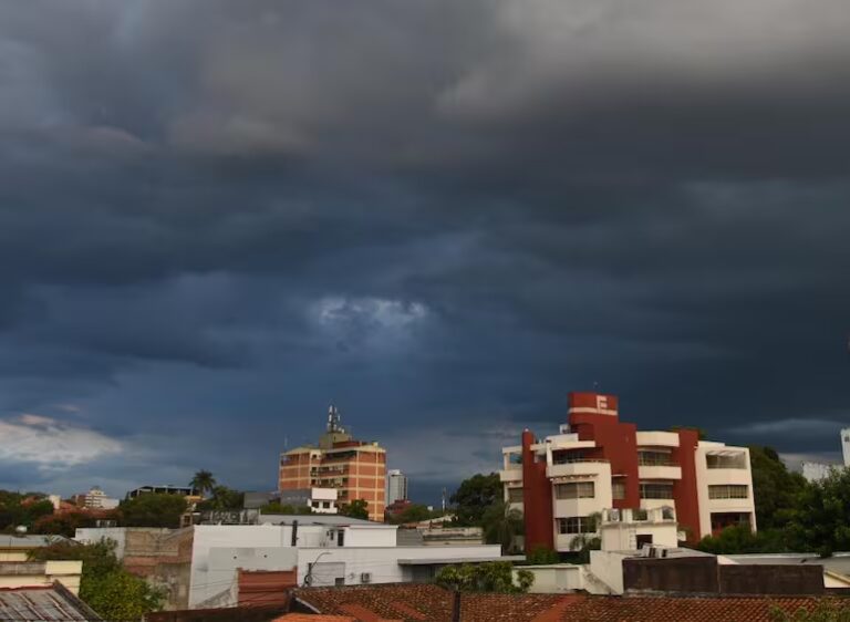 Meteorología: martes con lluvias y tormentas en gran parte de Paraguay