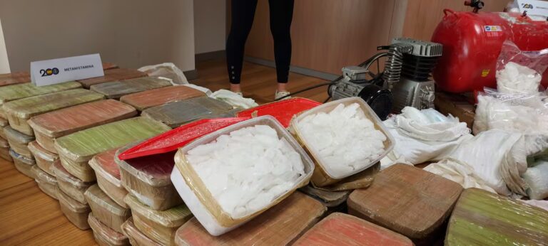 Un miembro del cartel de Sinaloa cae con una recompensa de 2.500 euros, sin olvidar un alijo de 1.800 kilos de metanfetaminas. España