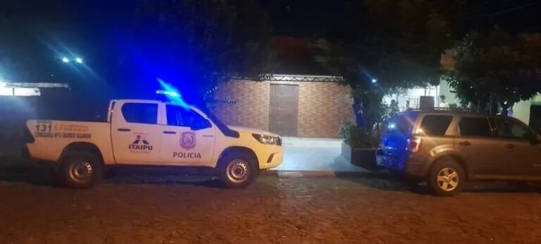 se llevaron dinero y un auto