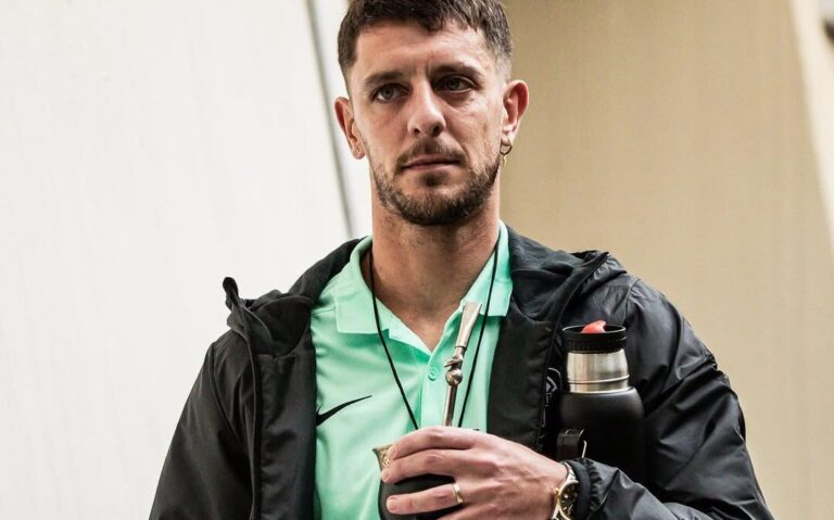 Momento muy doloroso para el jugador Ale Silva