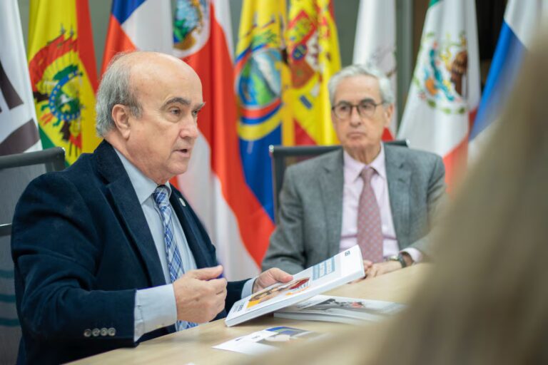 OEI advierte sobre una crisis de la democracia latinoamericana que no ocurría en los últimos 50 años | Países