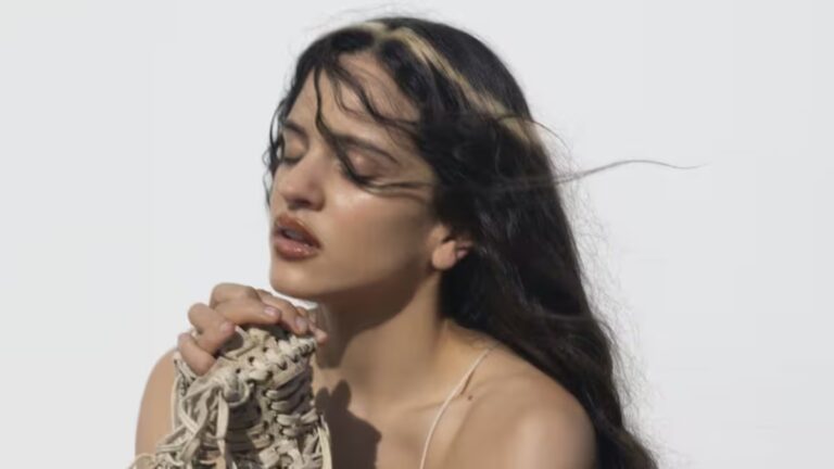 Rosalía se disculpa por sus palabras sobre Picasso: «No sabía que había casos reales de crueldad» | Cultura