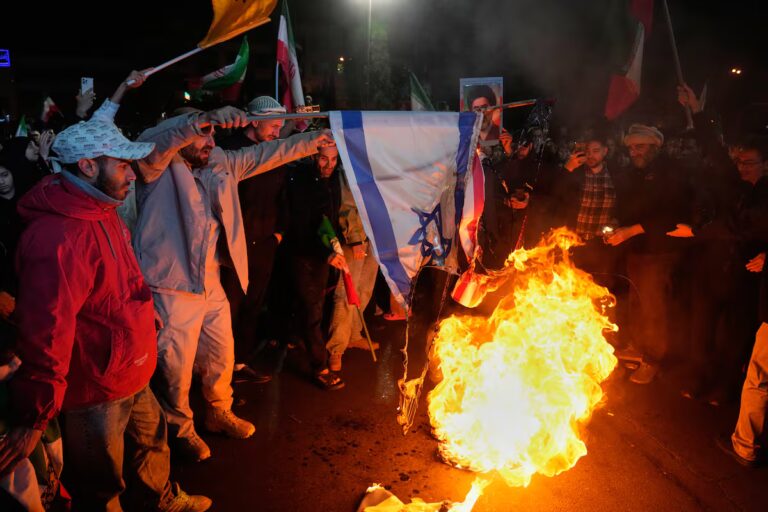 Últimas noticias de la guerra entre Estados Unidos e Israel contra Irán, en vivo | Israel acepta cesar la guerra con Irán pero confirma que no incluirá al Líbano | Estados