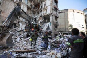 Últimas noticias de la guerra entre Estados Unidos e Israel contra Irán, en vivo | Trump amenaza con «fuerte» si el acuerdo con Irán fracasa y anuncia que el ejército seguirá desplegado en la región | Países