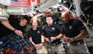 Los astronautas de Artemis 2 hablan con Trump y el jefe de la NASA desde el espacio: «Realmente necesitamos arreglar el oleoducto» | Ciencia