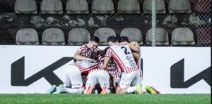 Tasẽ pa’ũme, los rayaditos celebraron su primera victoria