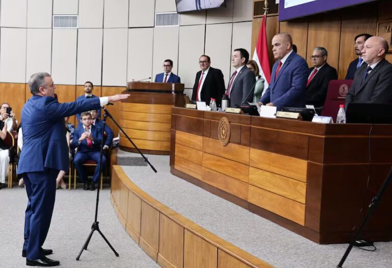 Trapani reafirma incompatibilidad de Liseras para ser senador