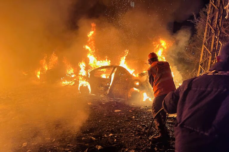 Últimas noticias de la guerra entre Estados Unidos e Israel contra Irán, en vivo | Trump confirma que Estados Unidos se retirará «en dos o tres semanas» de los Estados en guerra con Irán