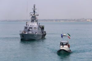 Últimas noticias de la guerra entre Estados Unidos e Israel contra Irán, en vivo | Trump confirma que mantendrá la cooperación y negociaciones con Irán tras el intercambio de disparos en Ormuz | Países