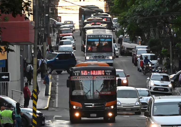 Así el Viceministerio de Transporte controla y monitorea a los buses por GPS