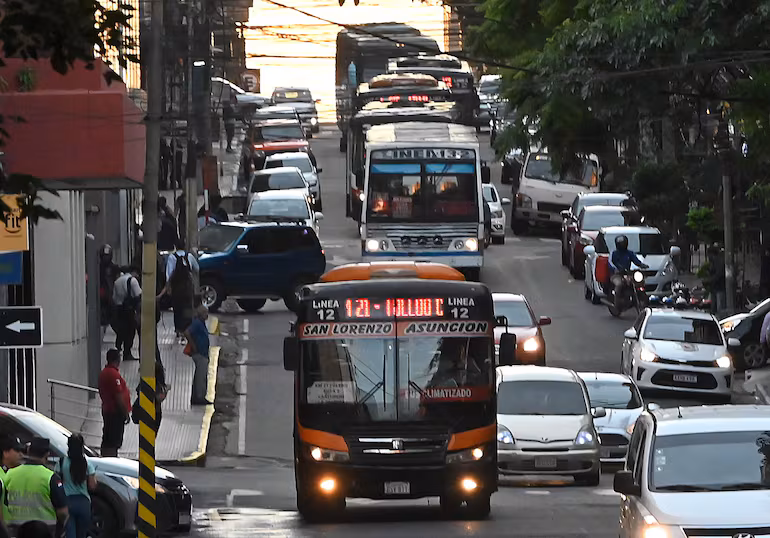 Así el Viceministerio de Transporte controla y monitorea a los buses por GPS