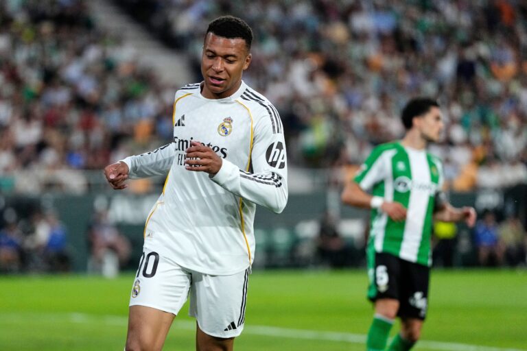 El equipo de Mbappé sale en defensa del jugador: «Las críticas se basan en la interpretación del tiempo de recuperación que gestiona el equipo»