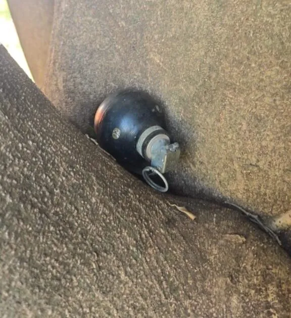 Gran susto por hallazgo de un antiguo gas lacrimógeno en Horqueta