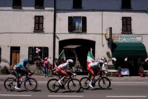 Milagro en Milán: el noruego Dversnes gana la etapa más alta del Giro de Italia con una desviación | Remo |