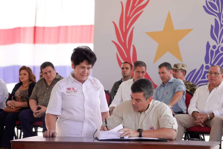 Peña reglamenta la Ley de Etanol para dinamizar la caña, pero sigue trabado el tren de molienda de Troche
