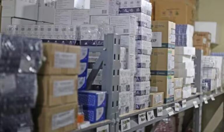 Proveedoras de salud se reunirán mañana con el MEF y esperan que se defina condiciones para saldar deuda