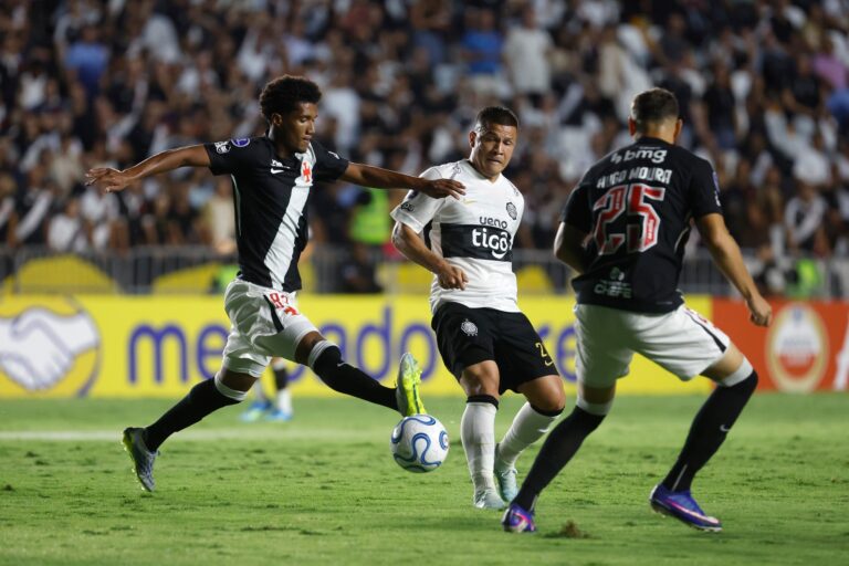 Vasco Da Gama va a presentar un equipo semi paralelo ante Olimpia