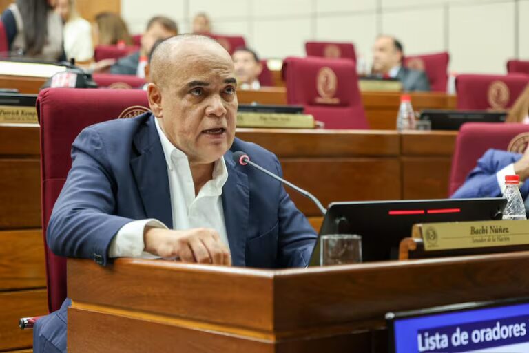 ¿Nostradamus Núñez?: “Adivinan” posible motivo de la reculada de “Bachi”