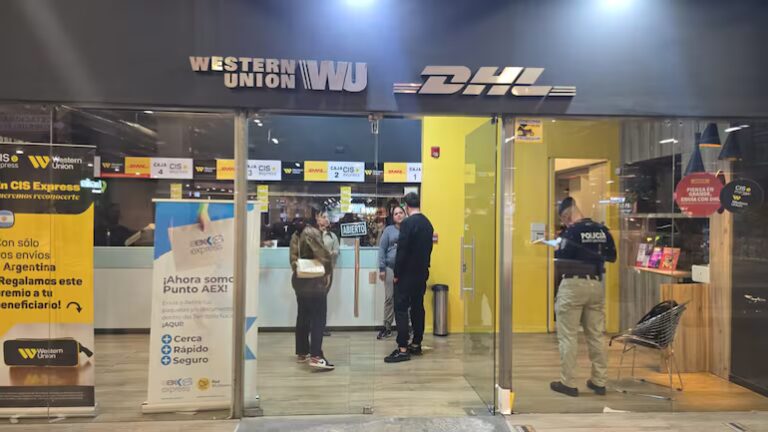 Asunción: dos falsos clientes asaltan sucursal de Western Union