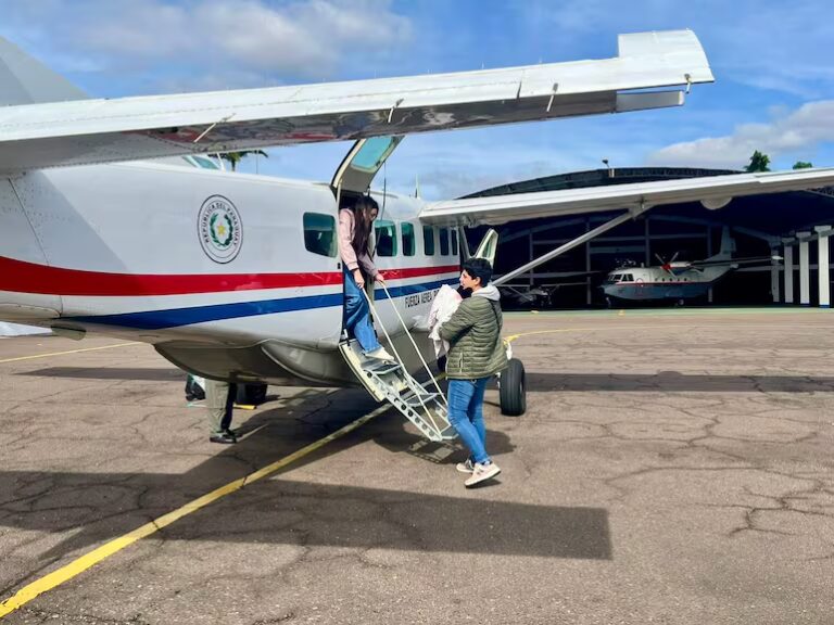 Bebé trasplantada en Brasil regresa al país en compleja misión aeromédica