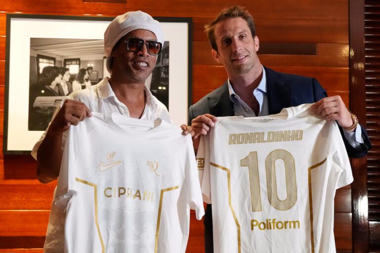 El segundo hijo de Ronaldinho: volverá al equipo italiano Ravenna |