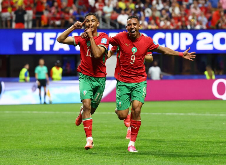 Marruecos, segundo de grupo tras una remontada tardía ante Haití
