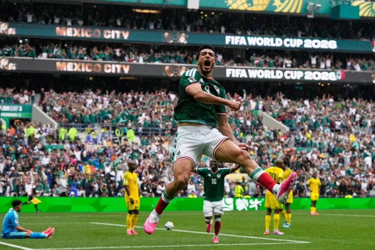 México – Sudáfrica, en vivo | México anotó el segundo gol ante Sudáfrica con diez jugadores