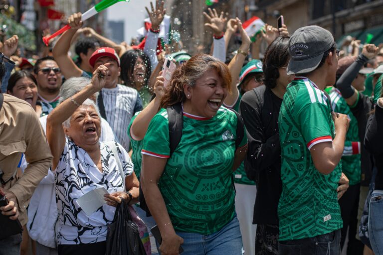 México aplasta el partido contra Sudáfrica en el festival internacional