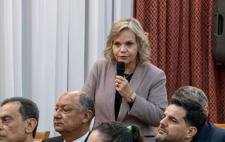 Samaniego aprovecha informe de Peña para exponer falencias en salud, seguridad y gestión