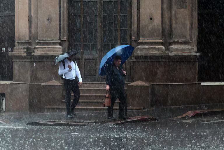 Alerta: anuncian tormentas para tres zonas del país esta mañana