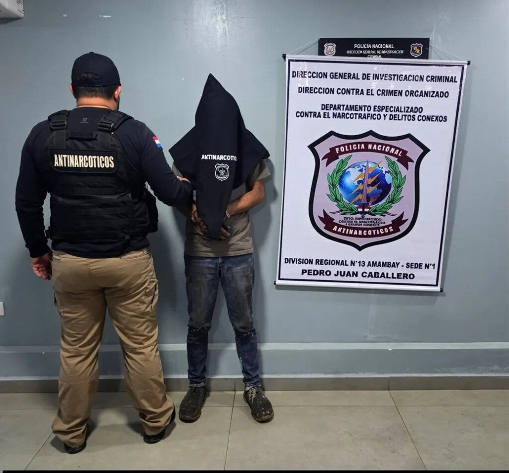Allanan una casa por drogas y detienen a un prófugo en Pedro Juan Caballero