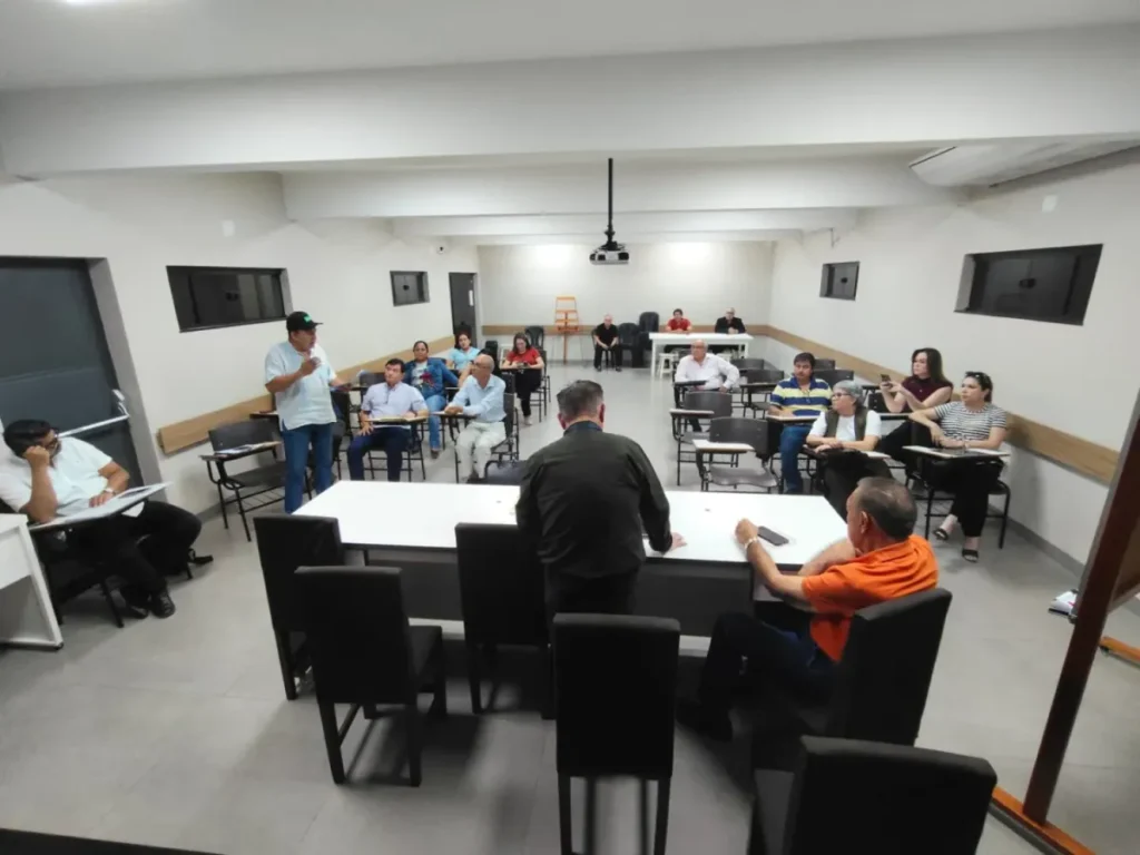 Asamblea de la APROAM resuelve destitución de directivos y nueva etapa