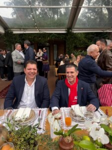 El gobernador Juancho Acosta estuvo presente en el cumpleaños de Horacio Cartes