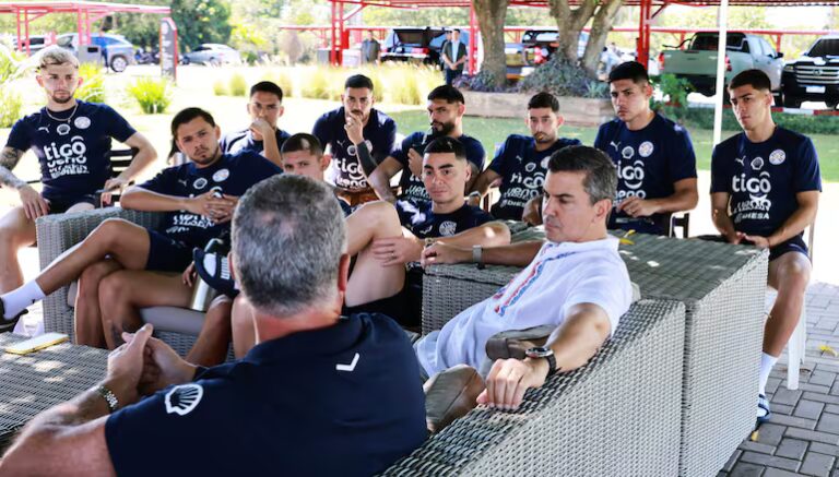 El mensaje de Santiago Peña tras la eliminación de Paraguay del Mundial