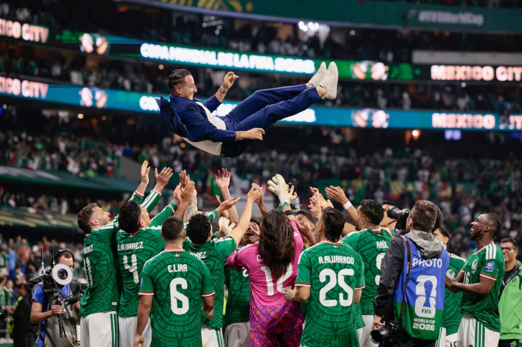 Imágenes | México muestra su mejor forma en la victoria ante Ecuador