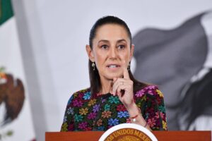 La protección de los mexicanos en el exterior abre otro camino entre el Gobierno y la oposición